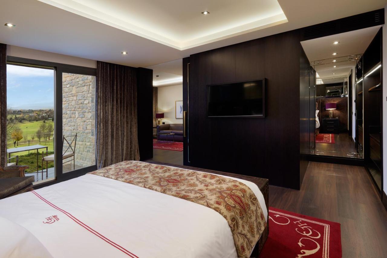 Hotel Castillo De Gorraiz&Spa Eksteriør bilde